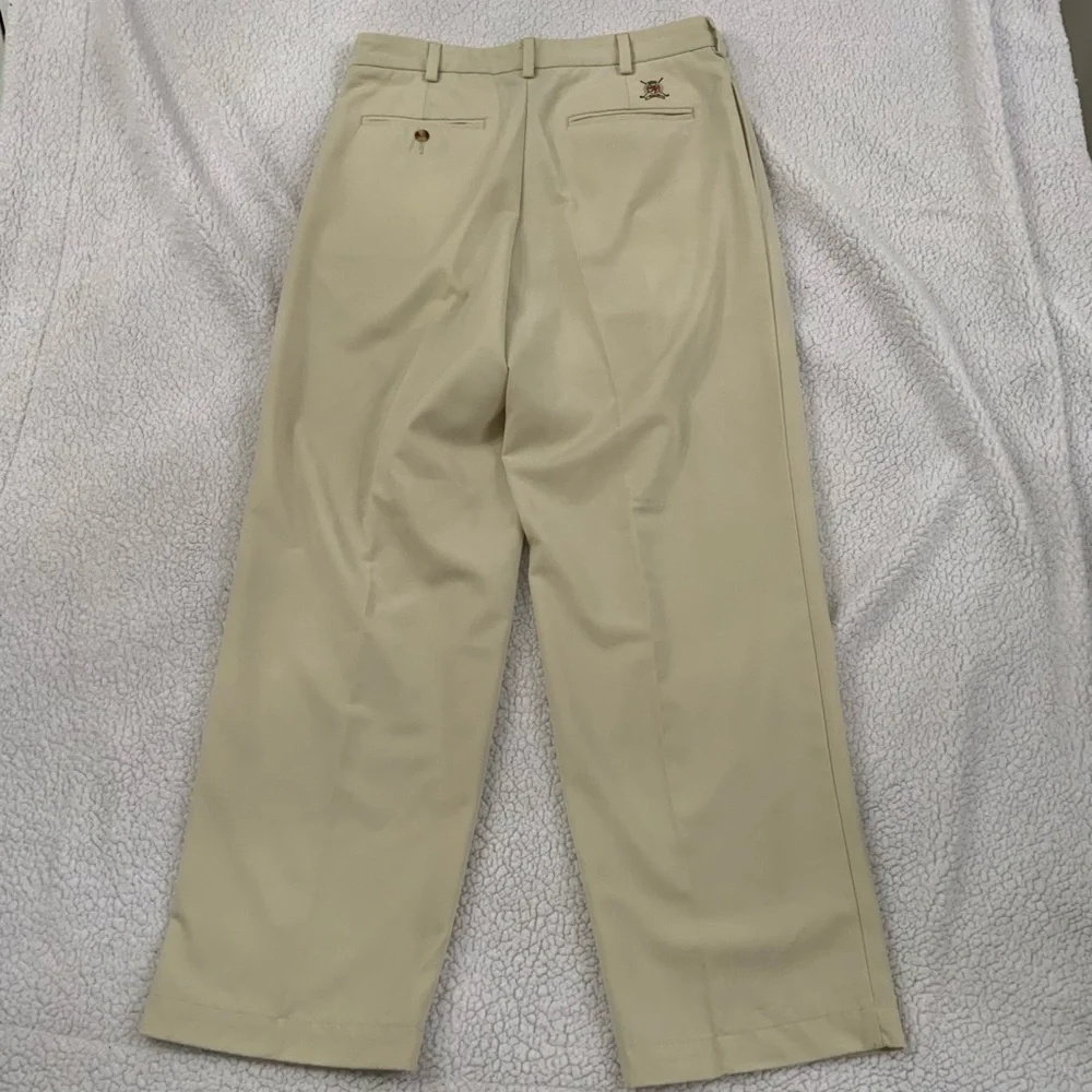 Tommy Hilfiger Golf Pants Men’s 34x30 Khaki Tan Pockets Pleated Straight Leg